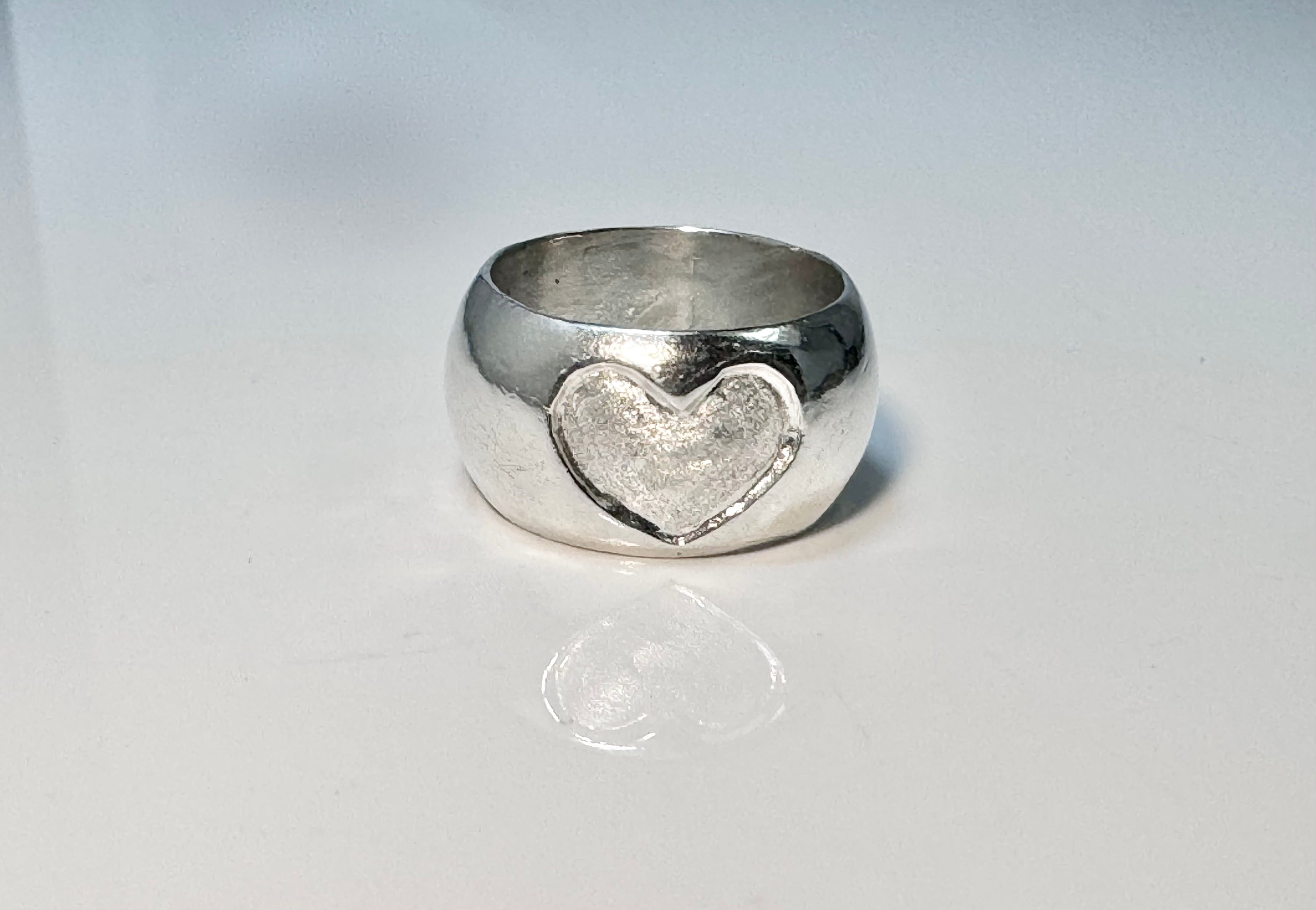 Heart Carve Wide Sterling Band