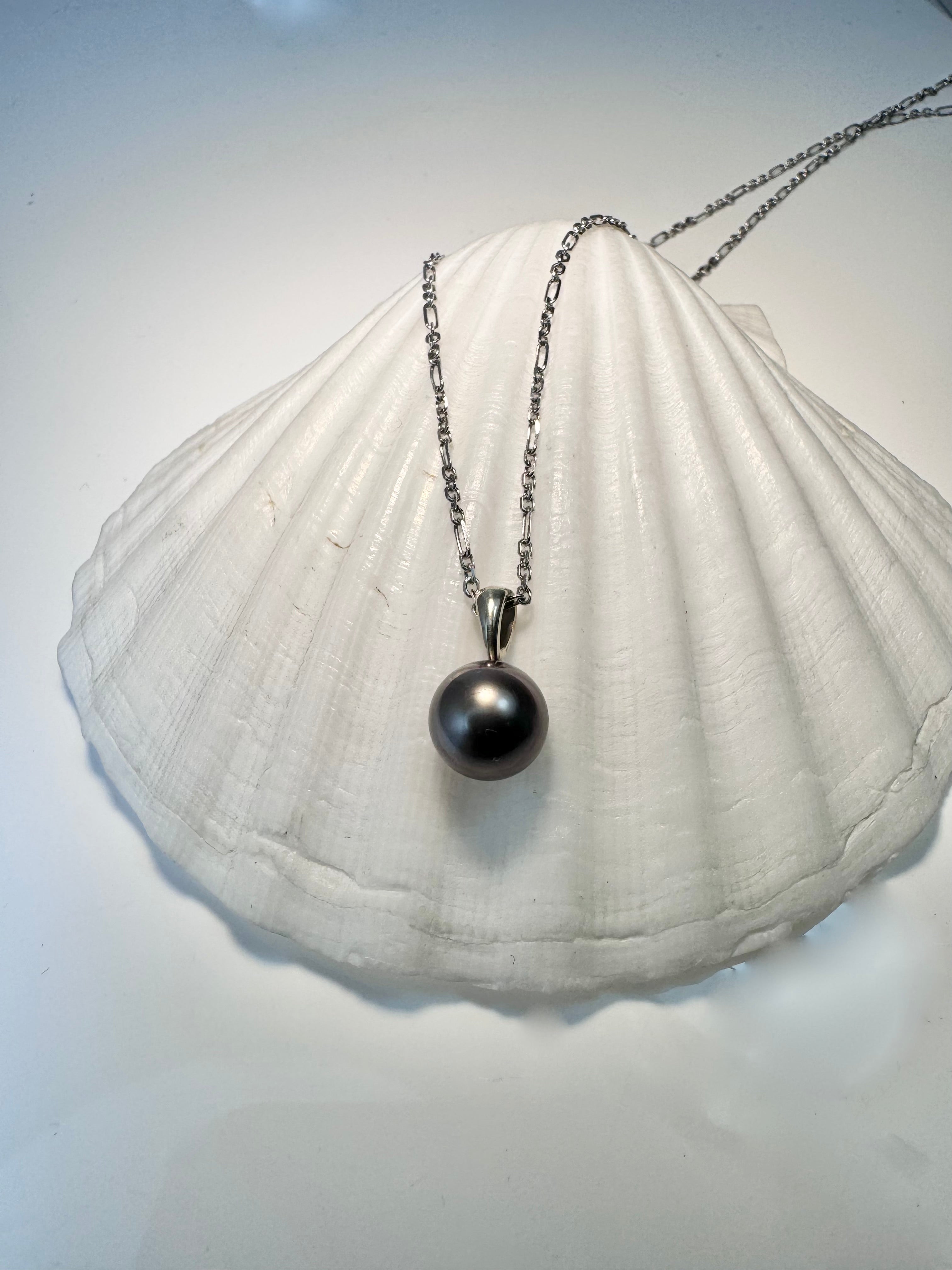 Black Tahitian Pearl 14k White Gold Pendant