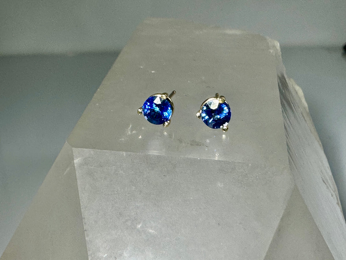 Sapphire 5mm 3 Prong 14k Studs