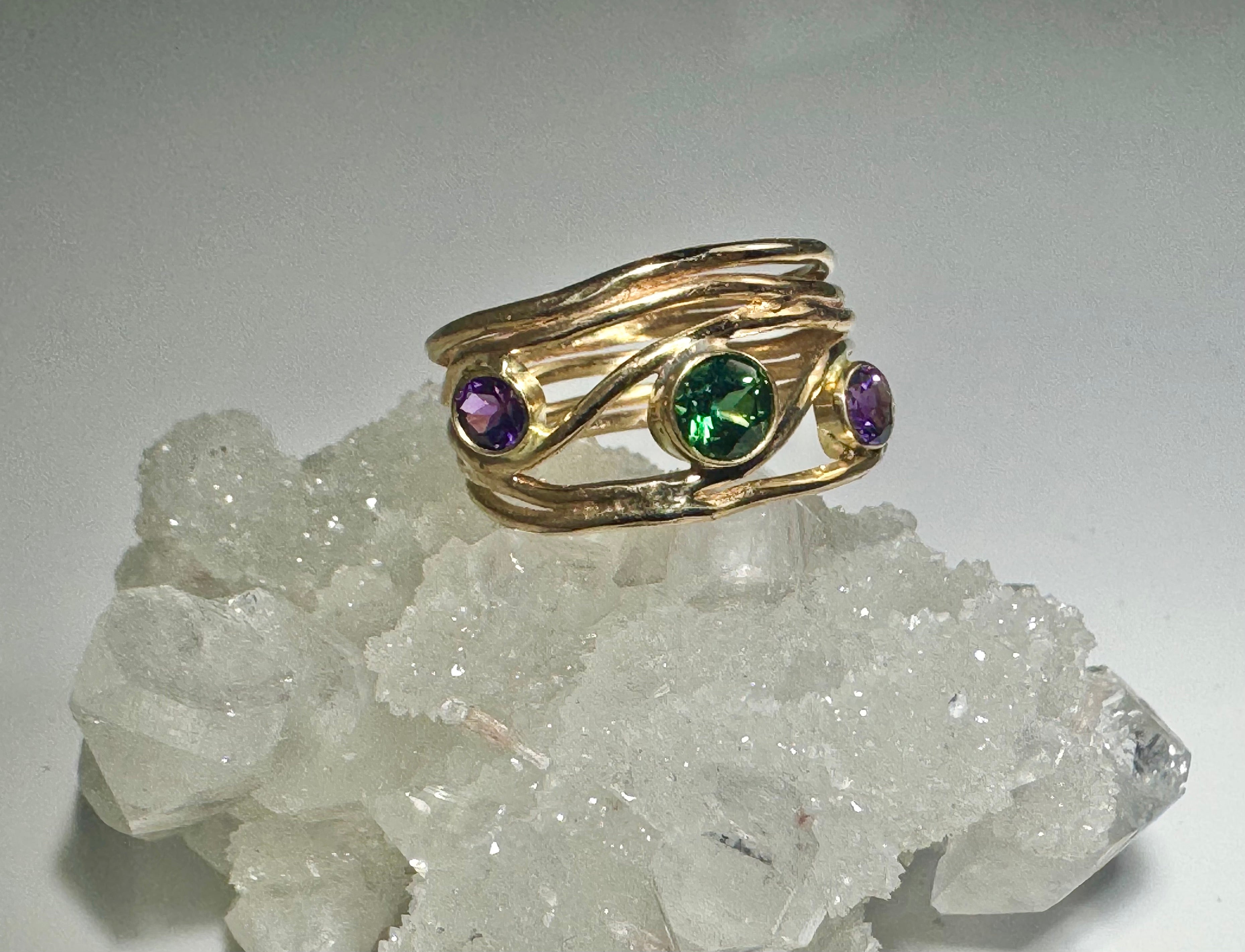 Green Tourmaline & Amethyst Wire Band
