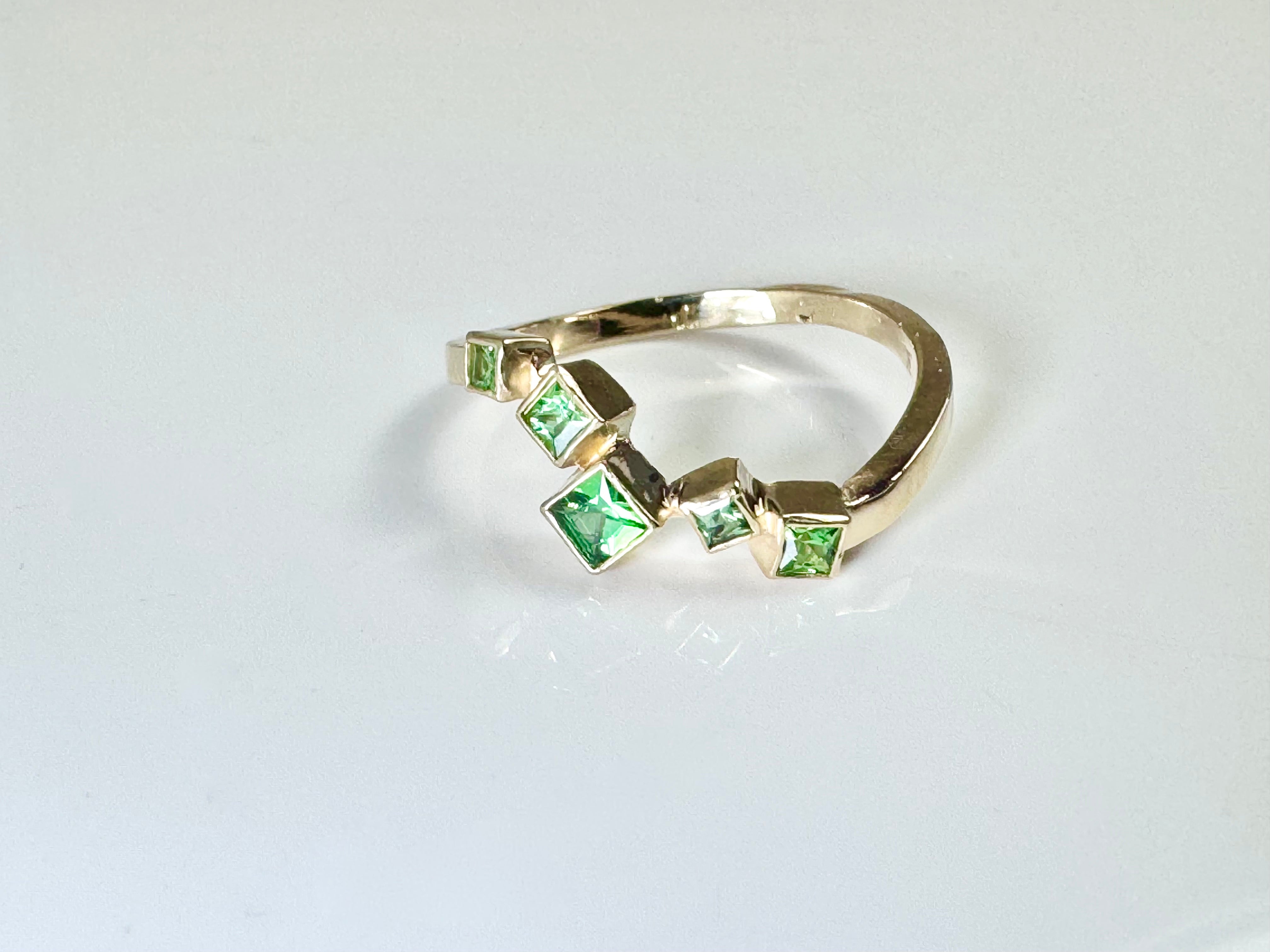 Tsavorite Garnet 14k Ring