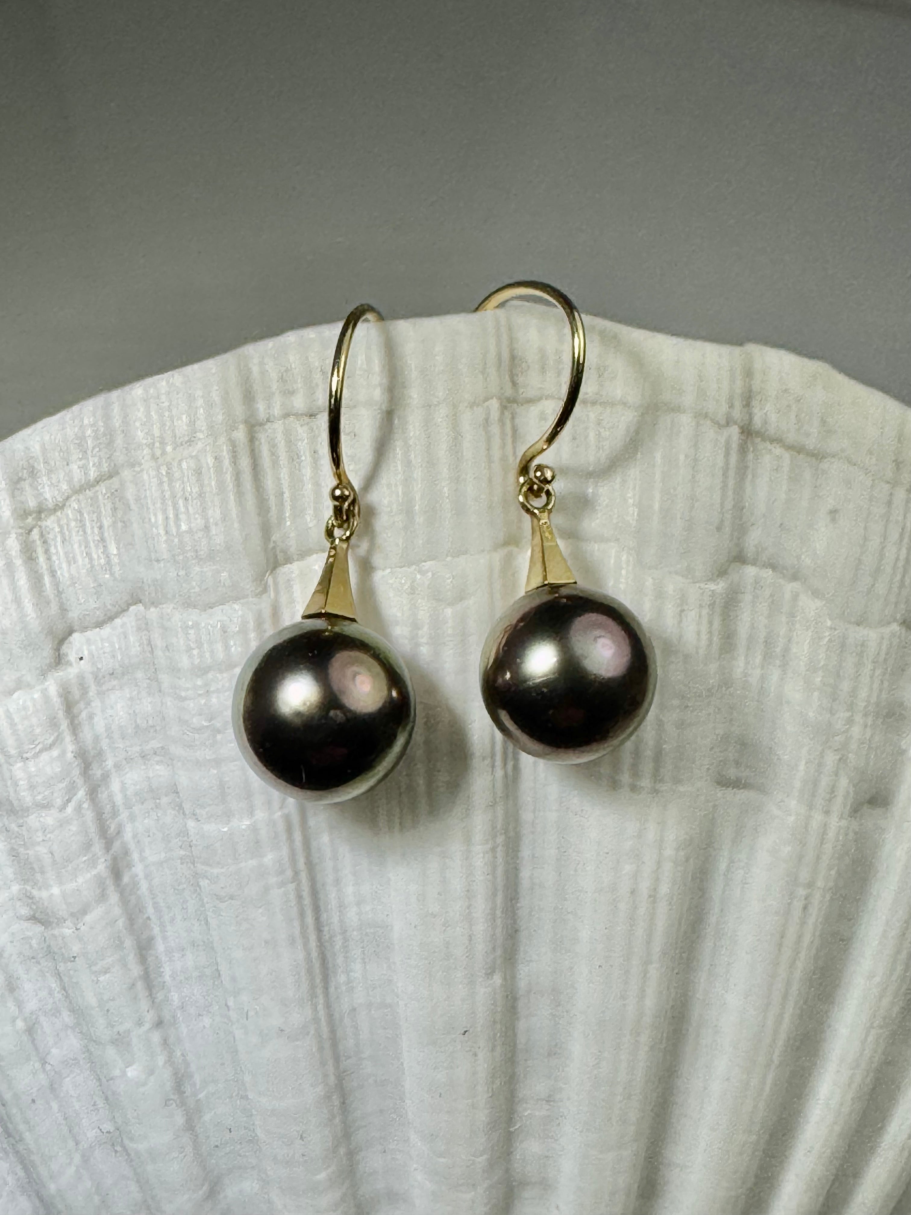 Tahitian 9.5mm Pearl 14k Dangles