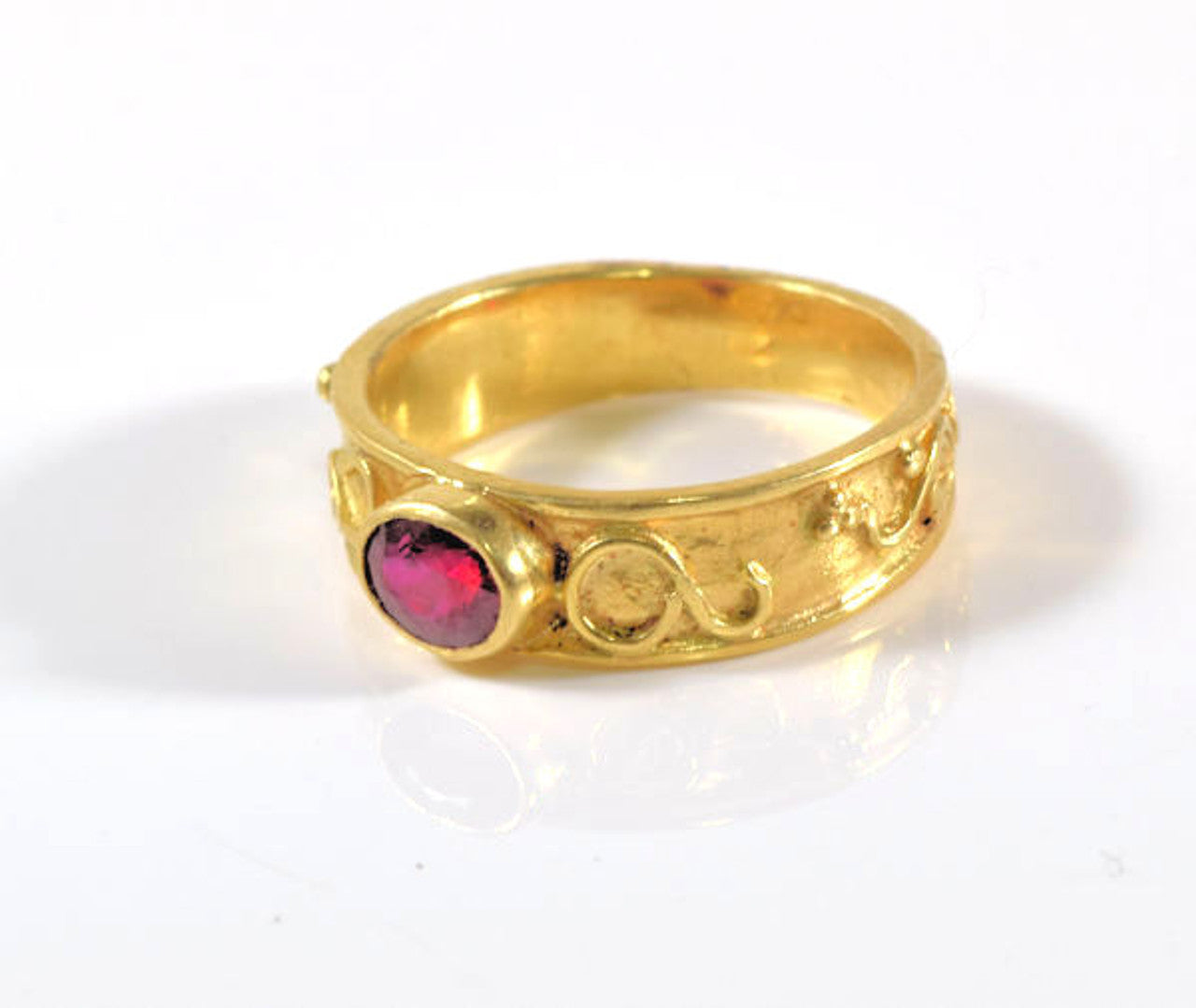 Ruby Swirl 18K Gold Ring