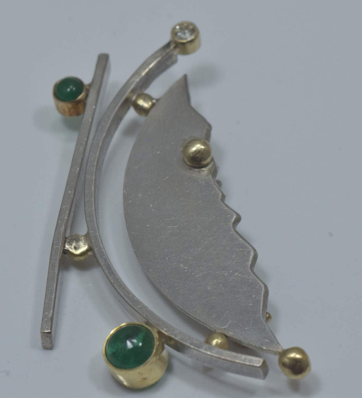 Contemporary Emerald and Diamond Pin